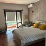 Pensión 5minutos Do Jardim Até Ao Mar Parede